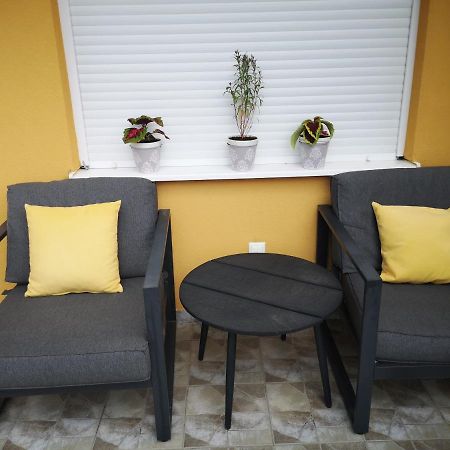 Bella Vista Apartment Требине Екстериор снимка