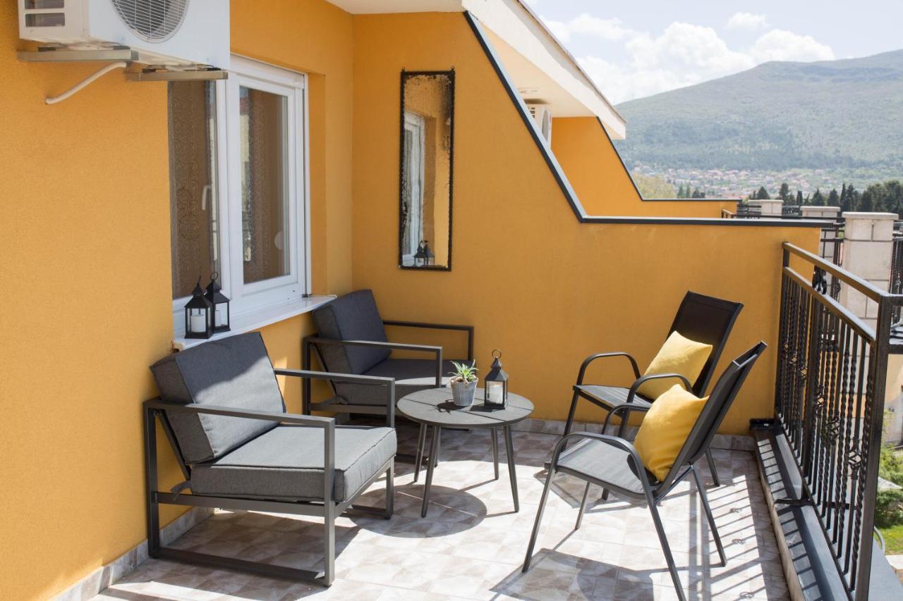 Bella Vista Apartment Требине Екстериор снимка