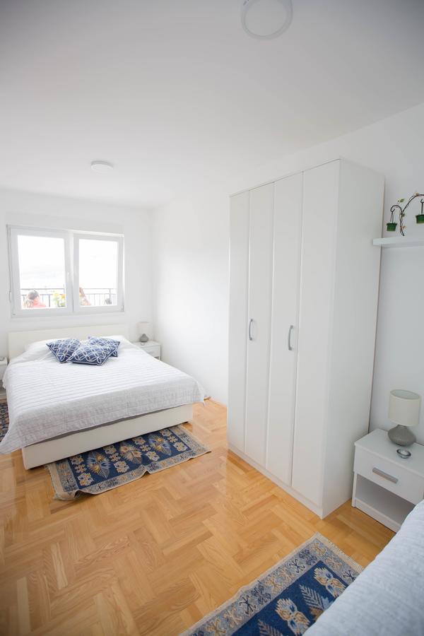 Bella Vista Apartment Требине Екстериор снимка