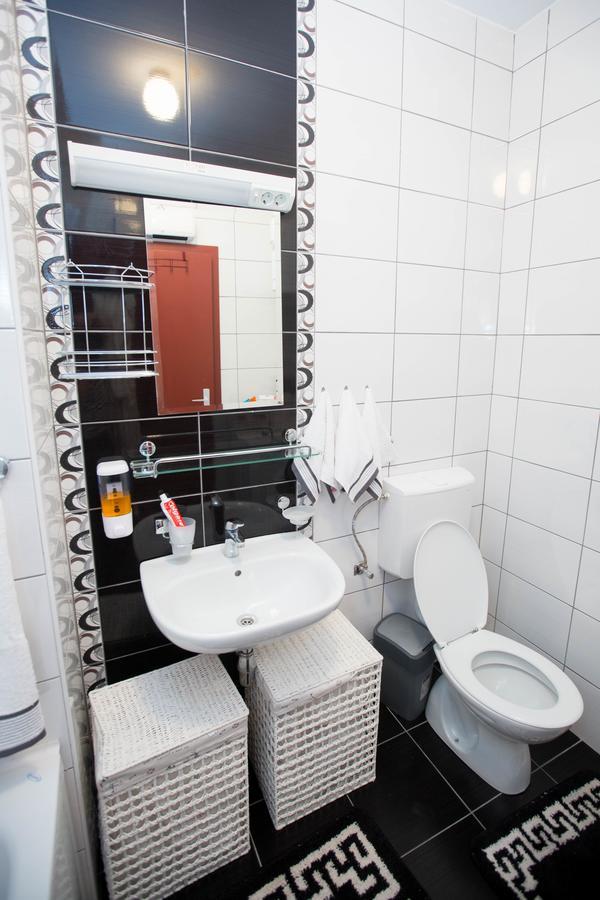Bella Vista Apartment Требине Екстериор снимка