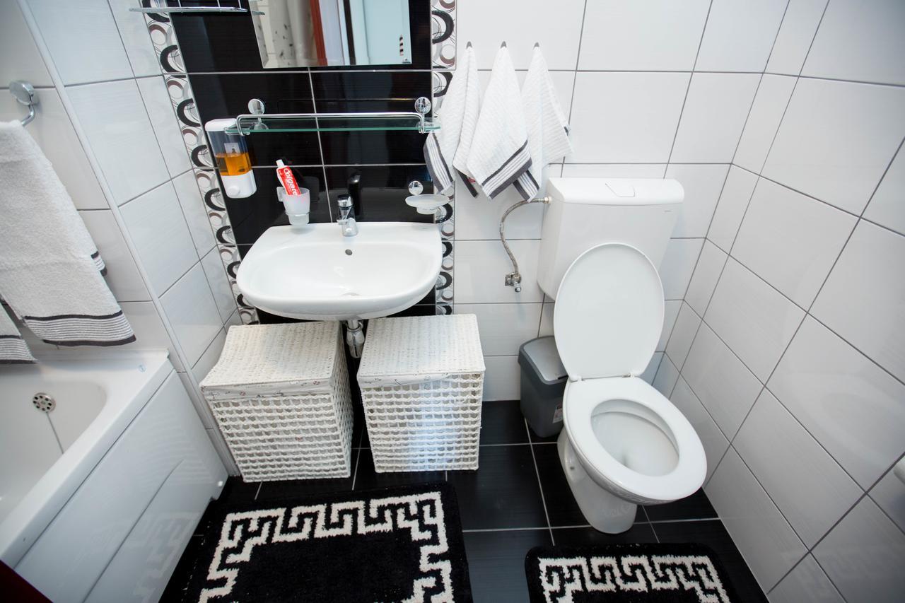 Bella Vista Apartment Требине Екстериор снимка